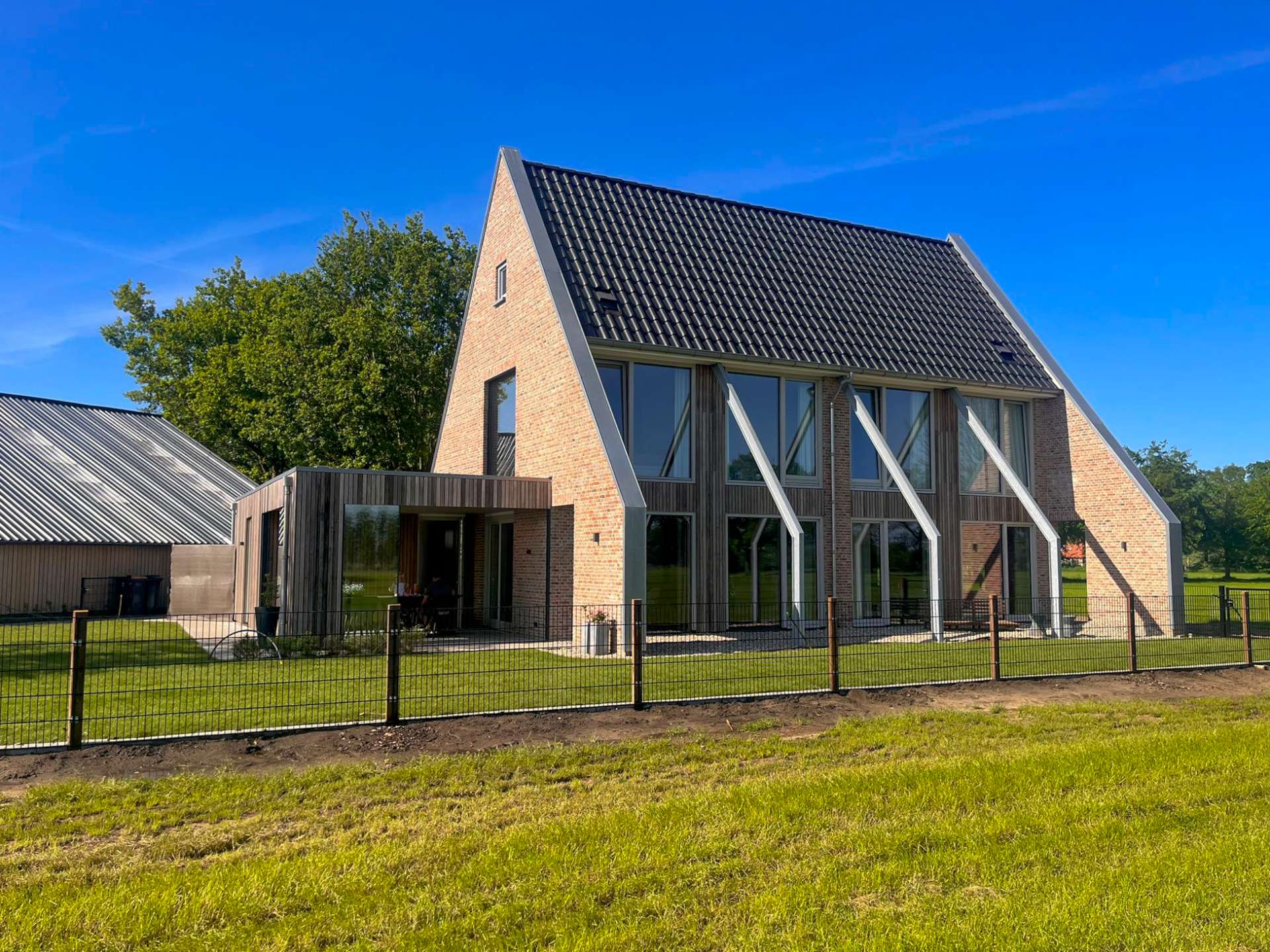 Vrijstaande woning buitengebied Enter
